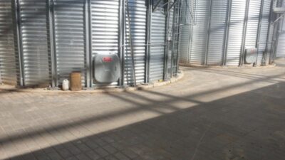 Kartano  278x138x80cm (harmaa)