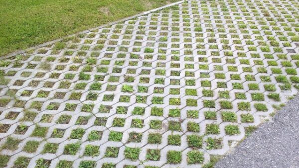 Ruohokivi 400x200x100cm