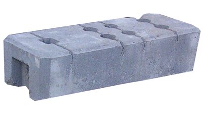 Betonijalka työmaa-aidalle