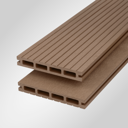 terrassilaud_smart_taustaga_pruun01 Terassilauta Smart, ruskea