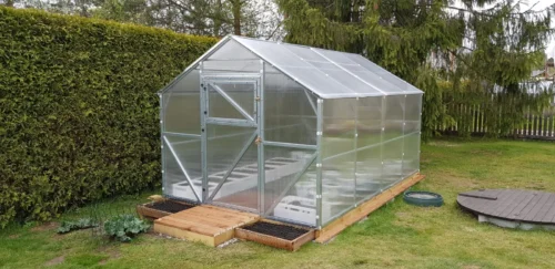 klassik2 Kasvihuone KLASSIK 2,5×4 m – polykarbonaatti 4mm tai 6mm